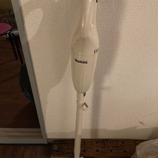 マキタ充電式スティック掃除機　中古