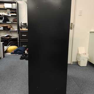 オカムラ スチール収納VILLAGE オープン（シェルビング） 3段 本体（下置き） 幅800×奥行400×高さ1100mm ブラック 1台の画像