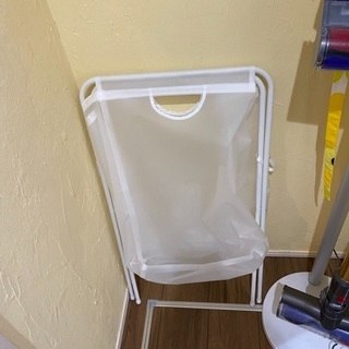 IKEAのランドリーバスケットの画像