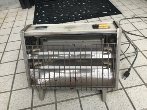 HITACHI 電気ストーブ　レトロ