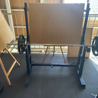 バーベルスクワットラック　下に敷いてあるマットもお付けいたします...