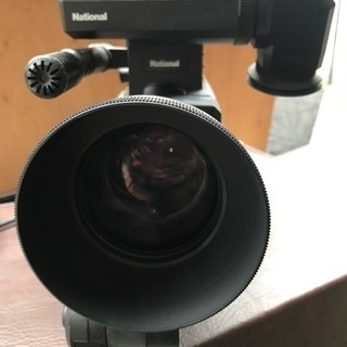 昔のビデオカメラ。National VZ-C90。動作未確認。の画像