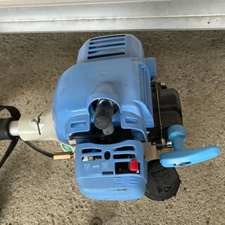 丸山 MARUYAMA  BIGM BC233MN 草刈機 刈払機 ゆっくり引いてらくらく始動の画像