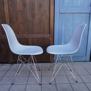Herman Miller ハーマンミラー イームズ ファイバーグラス