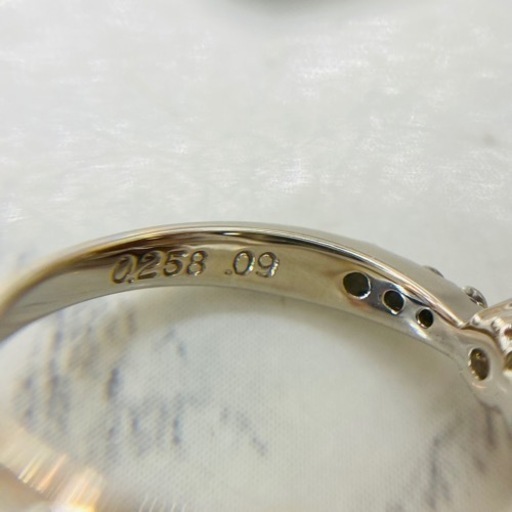 【中古品】Pt900 ダイヤモンドリング 8,5号 2.9g［28］
