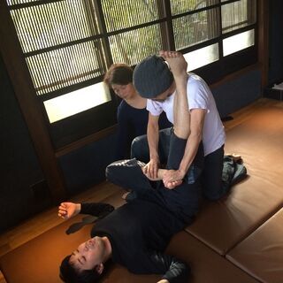 プロ養成専科「ルーシーダットン基本15ポーズ」TTMA公認・シヴァカ伝統医学学校・鎌倉市極楽寺の画像