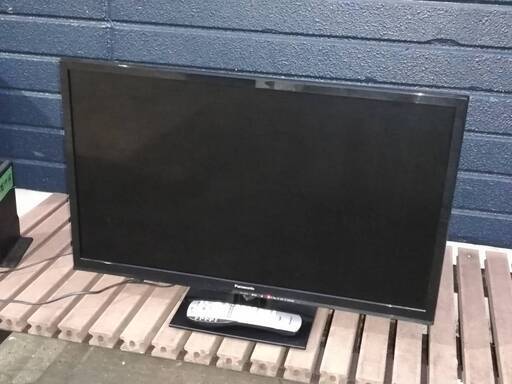 【101903】液晶カラーテレビ　Panasonic　VIERA　TH-L32Ｃ6　2013年製【引取限定】