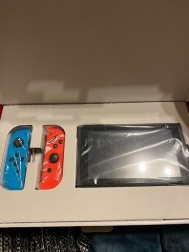 早い者勝ち！本日で終了になります問い合わせお早めに　最終値下げになります　任天堂Switch本体と遊戯王のカセットセット！