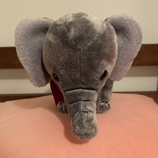 ゾウのぬいぐるみ　