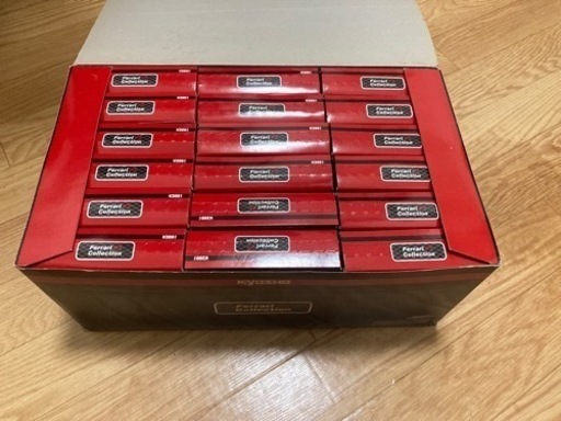 (未組立)京商フェラーリF1フェラーリ/1:64スケール/15車種30種類/18台