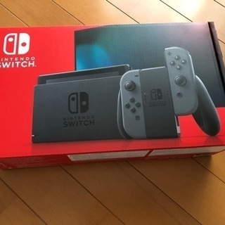 任天堂　switchグレー