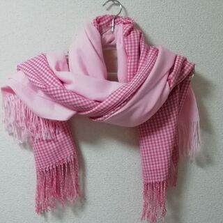 【更に値引き中】【美品】ピンク系ストール　2枚セット