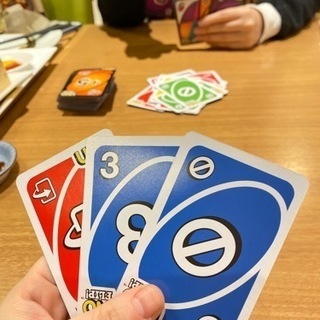 カードゲームやりませんか？