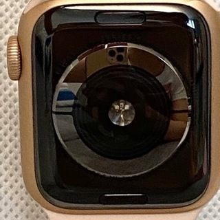 美品 Apple Watch Series5 40mm アップルウォッチ GPSの画像