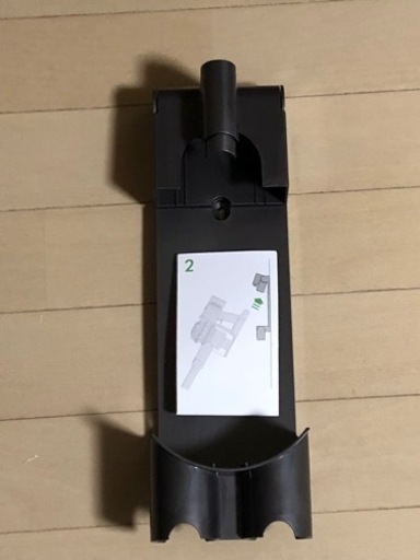 dyson V8 fluffy バッテリー新品付き（6000円）　未使用品も有り