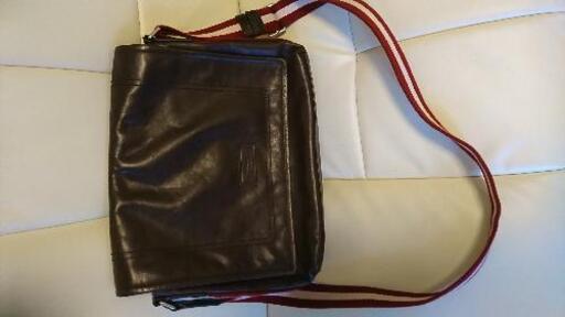 BALLY メッセンジャーバッグ