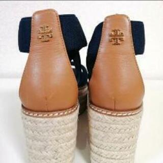 Tory Burch　トリーバーチサンダル定価40000　24～24、5の画像