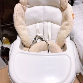 コンビ　ロアンジュ　電動ハイローベッド
