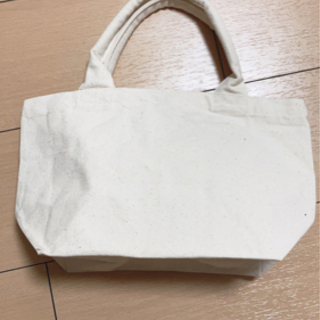 お値下げしました！【新品】アンティーク2点セット🍀手提げ袋・クッキングシート（まな板）の画像