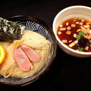 深夜1,500円~！歌舞伎町で人気の「鴨だしラーメン」のお店　【交通費支給】【まかない付】元気に働いてくれる方大募集！ の画像