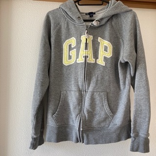 【差し上げます】GAPパーカー