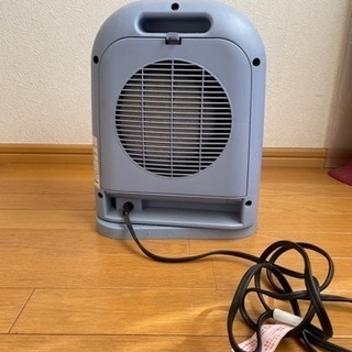 【お取引完了】セラミックヒーターの画像