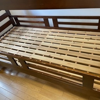 ２段ベットの画像