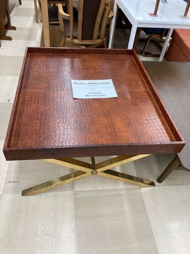 ﾘﾋﾞﾝｸﾞﾃｰﾌﾞﾙ　RALPH LAUREN 