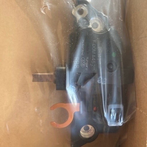 新品未使用ボルボ  ダイナモ　発電機　オルタネーター