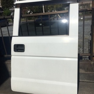 スズキ　エブリィ  バン　da64v 左スライドドア