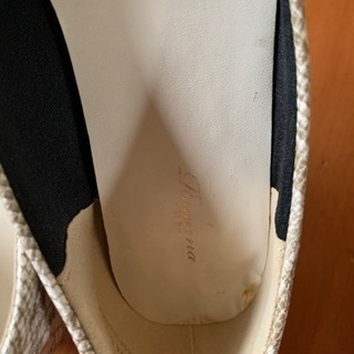 パンプス蛇柄　24.5センチの画像