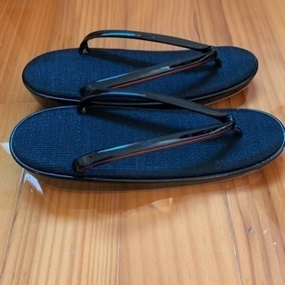 未使用　草履エナメル　黒23cmの画像