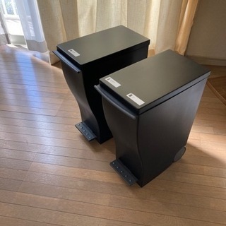 美品‼️ ペダル式ダストボックススリム型2個セットの画像