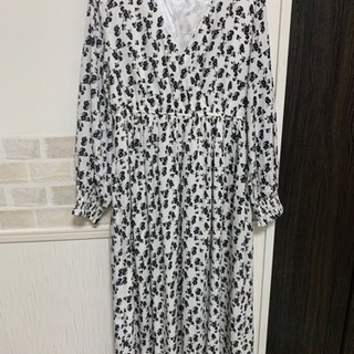 エンジェリーベ　長袖ワンピース　産前・産後　授乳可　ホワイト