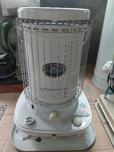 決まりました【レトロ】対流式石油ストーブ（コロナ）