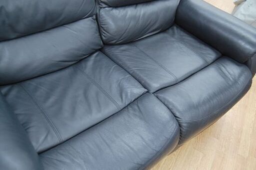 NITORI 2人掛け 電動リクライニングソファ ブラック 本革 一部合皮 AC100V 50/60Hz 背もたれ取り外し可能 札幌市 清田区 平岡