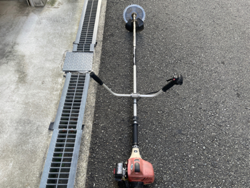 ゼノアzenoah TRZ260EZ 草刈機