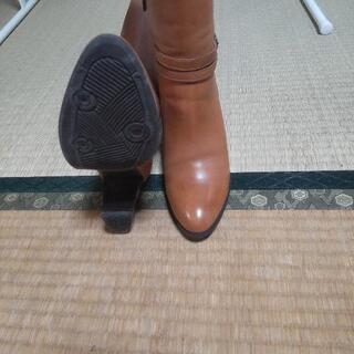  美品  本革ブーツ￥29,000で購入の画像