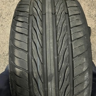 225/40/R18 中古タイヤ マジーニ