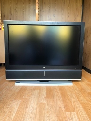 40インチ　液晶テレビ