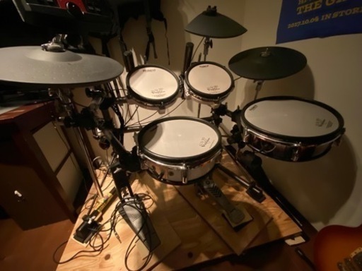 値下げ【Rolandカスタム】ヤマハ電子ドラムDTXPLORER ベース