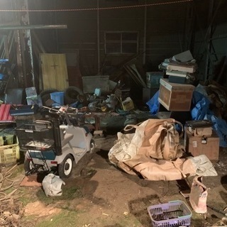 現在納屋の片付け中　欲しいもの有ればの画像