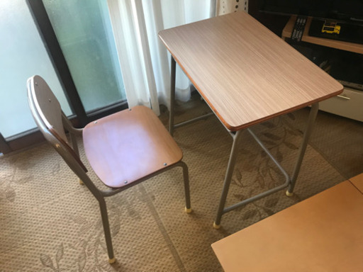【美品】【受付終了】学校机、学校椅子セット  学習机 勉強机