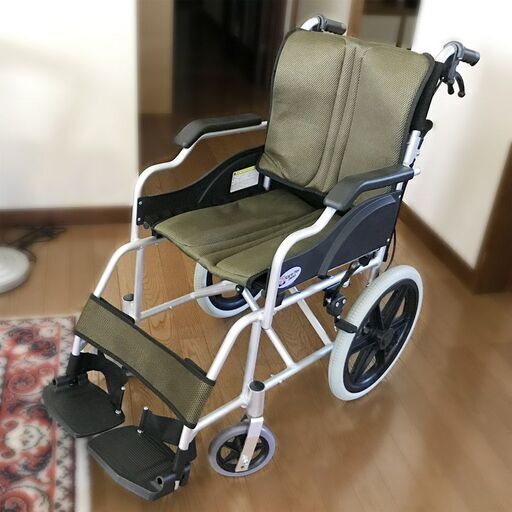 車椅子（介助式） ケアテックジャパン ハピネスコンパクト -介助式- CA-13SU カーキ(うぐいす色)