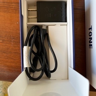 美品✳︎トーンモバイル e19 の画像