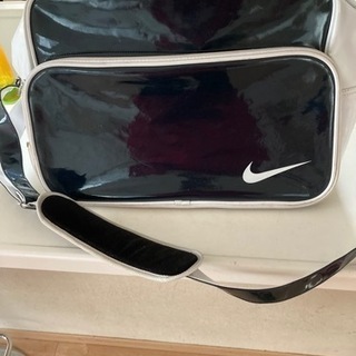 NIKE スポーツバッグ　