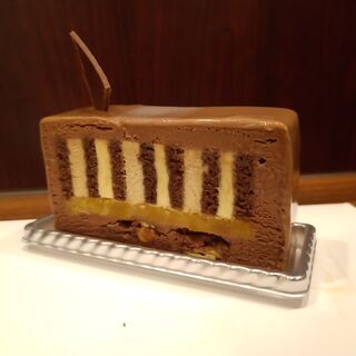 【美食】パティスリーリョーコのケーキを食べるアフタヌーンティーオ...