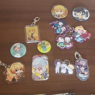 ストラップ&バッチ色々セットの画像