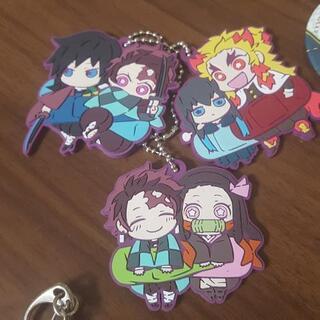 ストラップ&バッチ色々セットの画像