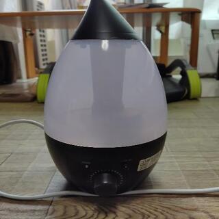 ニトリ　超音波加湿器　2015年製